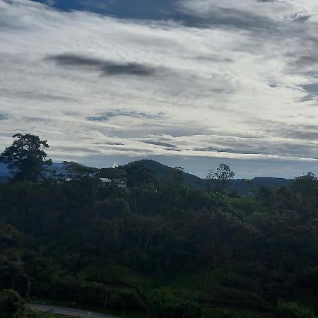 Nova Retreat Kea Farm Balcony Valley View Brinchang Bagian luar foto